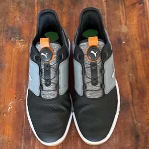 Puma Black and Gray Spikeless Golf Shoes with BOA laces.